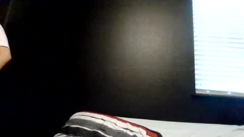 Snapshot of cloudyydayzz chatting on June 2026 01:07:02 AM tallhungandcloudy online show from June 2026 01:07:02 AM
