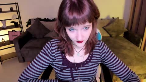  Clover  follow me  online show from December 2024 02:49:02 PM