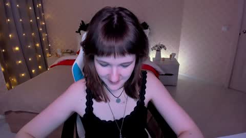  Clover  follow me  online show from December 2024 02:49:01 PM