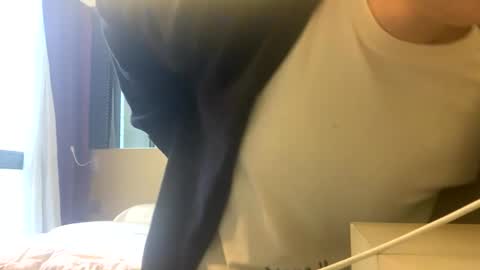 Snapshot of cocacola1668 chatting on November 2025 04:11:02 AM Cocacola1668 online show from November 2025 04:11:02 AM