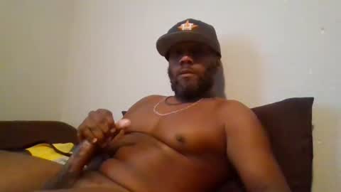 Snapshot of cockslanger39 chatting on September 2025 01:25:02 PM Cockslanger39 online show from September 2025 01:25:02 PM