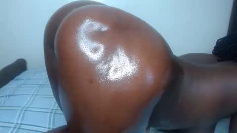 cocoa_devine online show from April 2026 11:40:01 AM