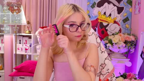 Snapshot of coconut_mia chatting on December 2024 09:22:01 PM Mia online show from December 2024 09:22:01 PM