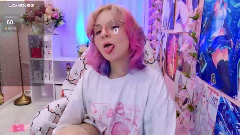 Snapshot of coconut_mia chatting on October 2025 02:13:01 PM Mia online show from October 2025 02:13:01 PM