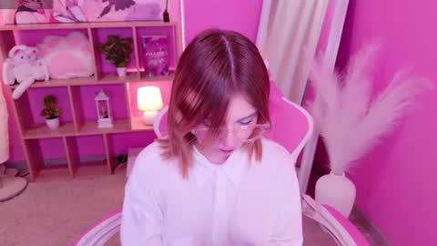 Mia online show from June 2026 04:46:01 PM