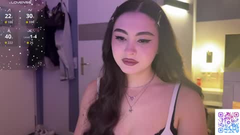 Yumi online show from April 2026 11:46:02 PM