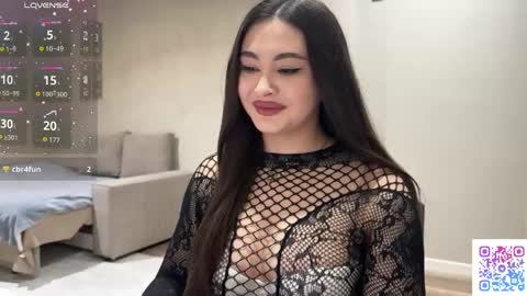 Yumi online show from June 2026 11:43:01 PM