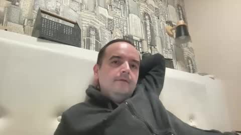 colambus555 online show from November 2025 08:20:01 PM