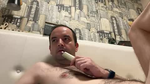 colambus555 online show from December 2025 07:41:01 PM