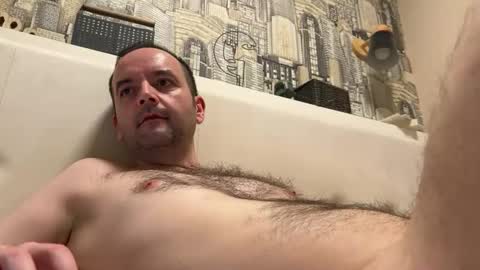 colambus83 online show from April 2026 07:45:01 PM