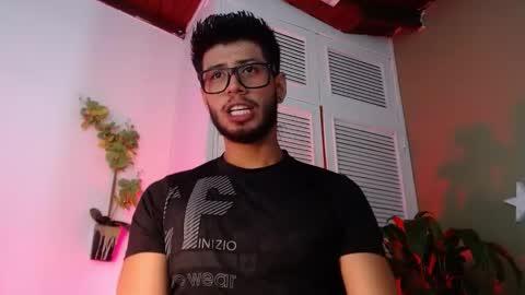 Colby online show from November 2025 07:03:01 PM