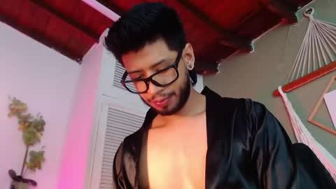 Colby online show from November 2025 07:24:02 PM