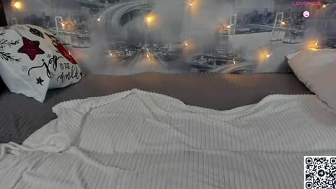Snapshot of cold_waterfall chatting on January 2025 06:54:01 AM Criss online show from January 2025 06:54:01 AM