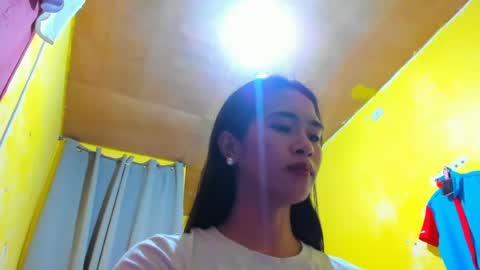 Snapshot of coleen19x chatting on June 2026 01:21:02 PM Coleen online show from June 2026 01:21:02 PM