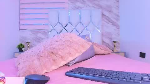 colett online show from April 2026 11:52:02 AM