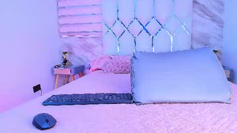 colett online show from June 2026 11:52:02 AM