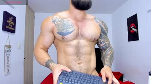 Snapshot of college_muscle_ass chatting on June 2026 09:19:02 AM college_muscle_ass online show from June 2026 09:19:02 AM