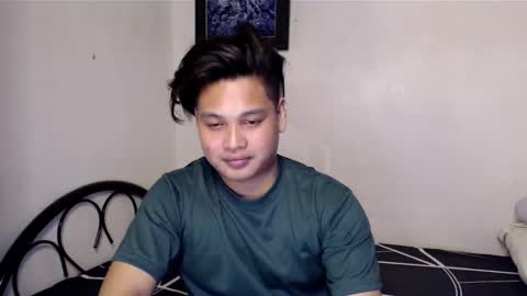 Victor Grey online show from March 2025 06:32:02 AM