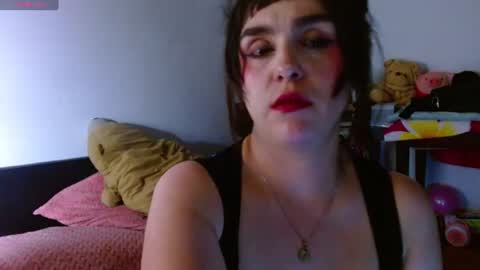 Collette online show from July 2026 01:35:01 AM