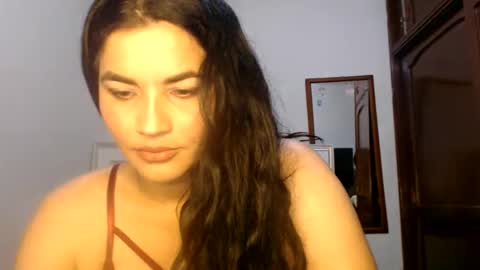 Snapshot of colombi4spice chatting on December 2024 04:49:01 PM viviana online show from December 2024 04:49:01 PM