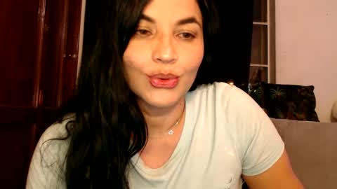 Snapshot of colombi4spice chatting on December 2024 04:13:02 AM viviana online show from December 2024 04:13:02 AM