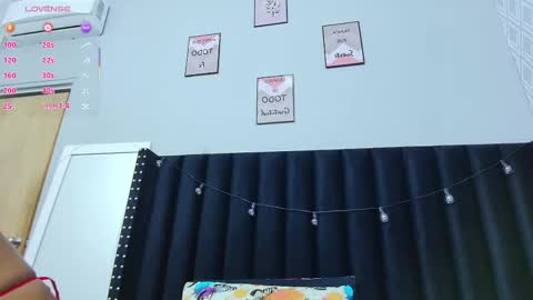 Snapshot of colombia_mommy_ chatting on February 2025 12:18:02 PM GRETCHEN online show from February 2025 12:18:02 PM