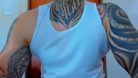 Snapshot of colombian_monster_cock chatting on October 2025 07:29:02 PM camilo online show from October 2025 07:29:02 PM