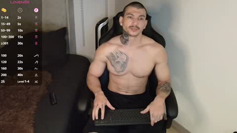 colombianmuscle8 online show from January 2025 02:16:02 AM