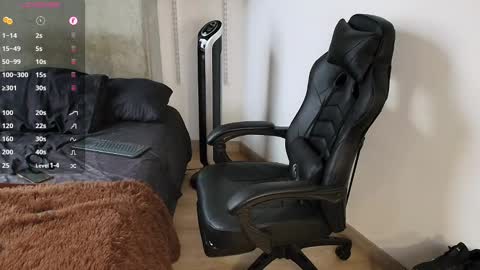 colombianmuscle8 online show from February 2025 07:27:02 PM