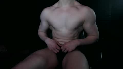 colossaltitann online show from February 2026 08:51:01 AM