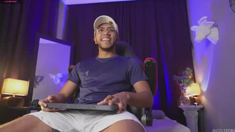 colstorw_ online show from January 2026 09:58:02 AM