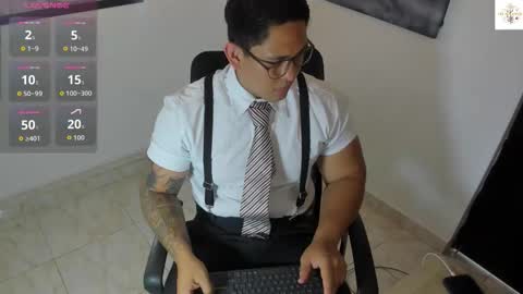 coltonmassif_ online show from November 2025 07:05:01 PM