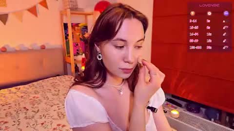 Snapshot of come_in_bed chatting on July 2026 03:26:02 PM Audrey online show from July 2026 03:26:02 PM