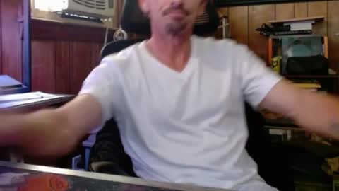 Nelson or ComicKing and sometime Peachy143 online show from June 2026 10:41:02 PM