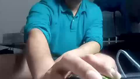 comobailamioso online show from March 2026 07:31:02 PM