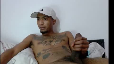 Snapshot of comoseria1927realg4life chatting on December 2025 05:02:02 AM comoseria1927realg4life online show from December 2025 05:02:02 AM