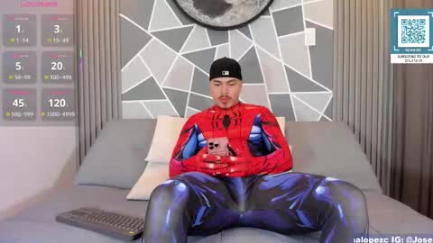 Damian and Daniel online show from October 2025 12:03:01 AM