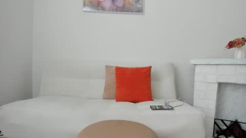 conie28  online show from March 2026 05:52:02 PM