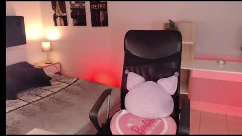 Connie online show from January 2025 07:31:02 PM