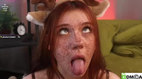 Snapshot of connie_monus chatting on May 2026 06:39:01 PM Amy online show from May 2026 06:39:01 PM