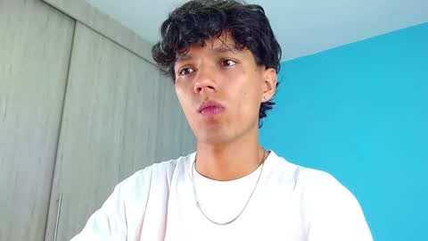 Snapshot of connor_garrett chatting on October 2025 10:07:02 PM Connor online show from October 2025 10:07:02 PM