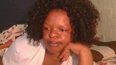 Snapshot of conny685249 chatting on November 2025 04:01:02 AM conny online show from November 2025 04:01:02 AM