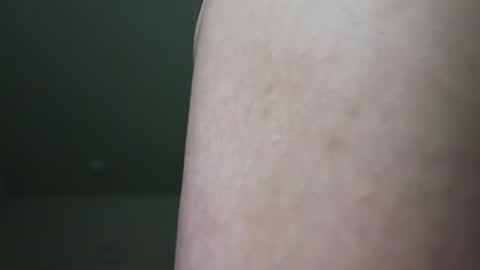 Snapshot of cook135710 chatting on December 2024 03:15:01 PM Mount N Drew online show from December 2024 03:15:01 PM