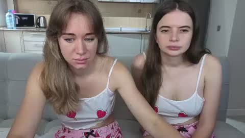 Snapshot of cookies_duo chatting on July 2026 06:07:01 AM Alice untill 16 th February online show from July 2026 06:07:01 AM