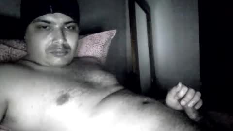 Snapshot of cool_breeze09 chatting on February 2025 06:43:02 PM Cool Breeze09 online show from February 2025 06:43:02 PM