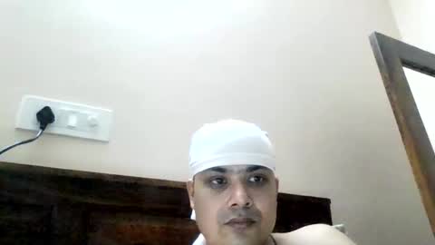 Cool Breeze09 online show from April 2026 10:57:01 AM