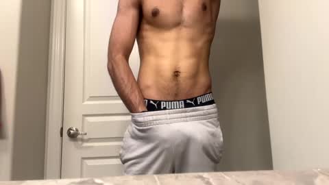 Snapshot of coolboy75289 chatting on February 2025 09:40:01 PM coolboy75289 online show from February 2025 09:40:01 PM