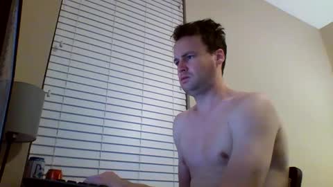 Snapshot of cooldude122222 chatting on December 2024 03:22:02 AM cooldude122222 online show from December 2024 03:22:02 AM