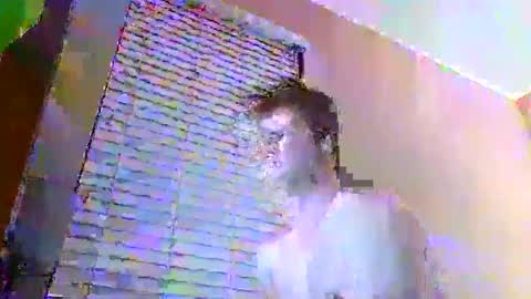 Snapshot of cooldude122222 chatting on January 2025 04:04:02 AM cooldude122222 online show from January 2025 04:04:02 AM