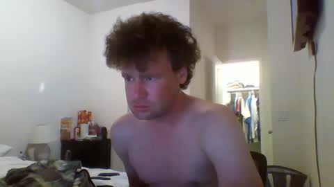 Snapshot of cooldude122222 chatting on September 2025 02:34:01 AM cooldude122222 online show from September 2025 02:34:01 AM